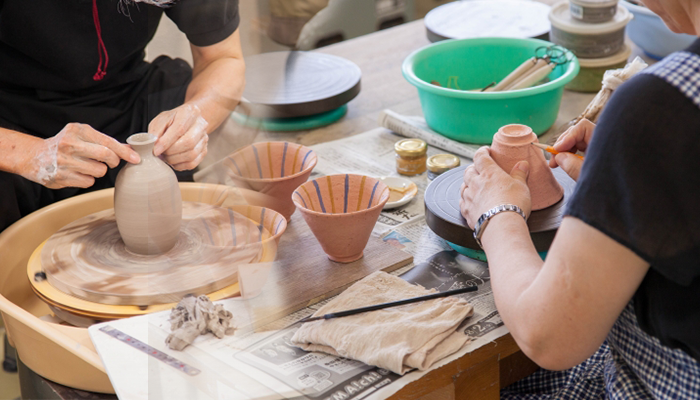 陶芸教室のご案内 | 色絵磁器家 廣瀬 義之